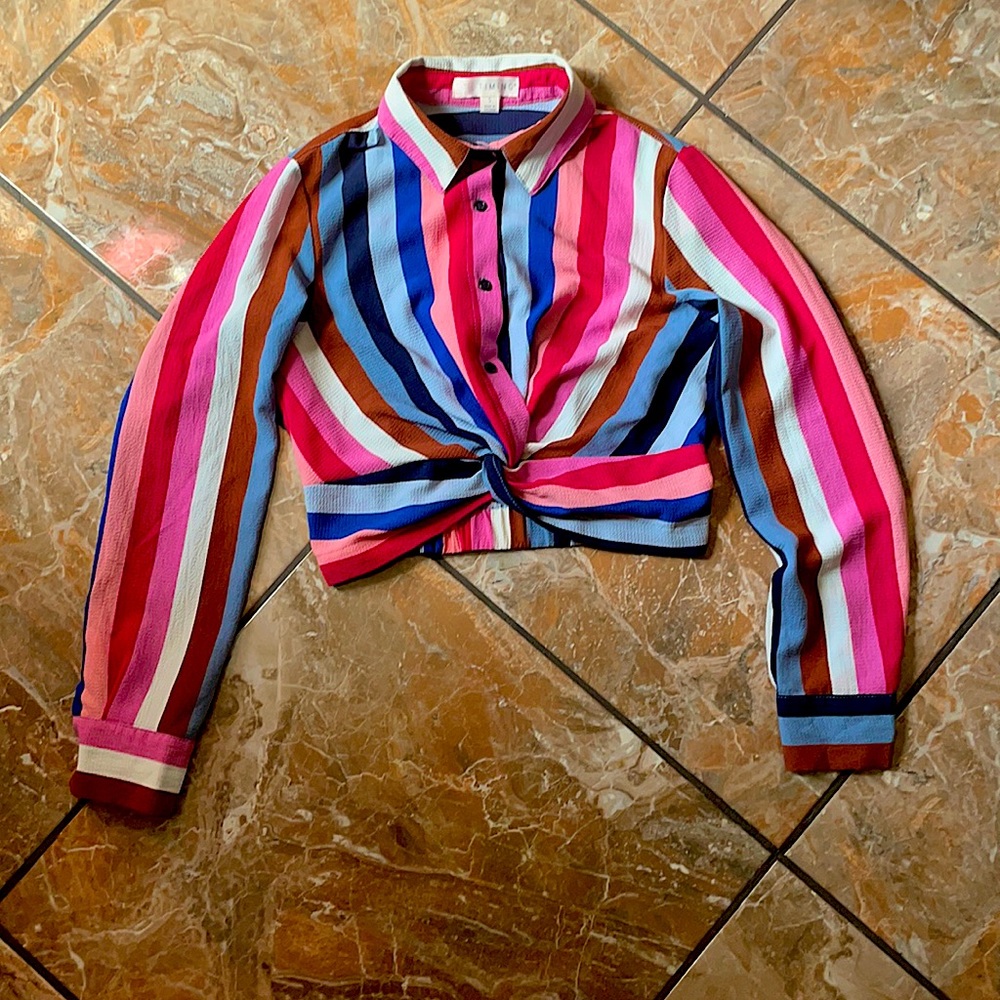 Timing Crop Top Button Down